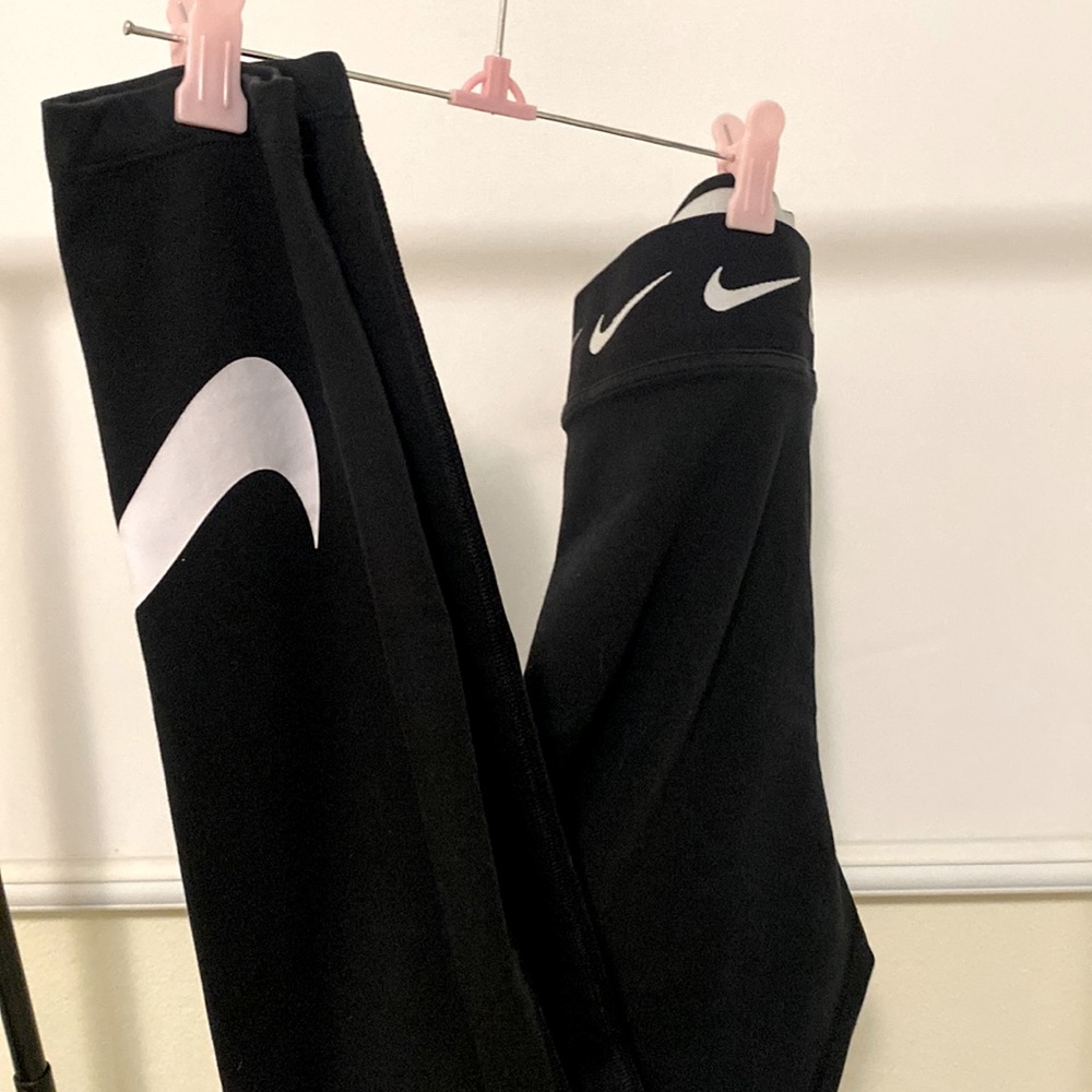 Nike leggings